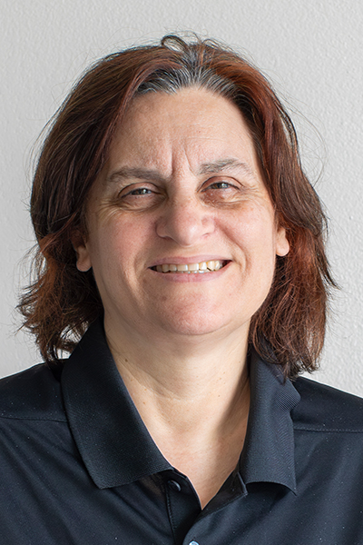 headshot-afizer-01 headshot-afizer-01
